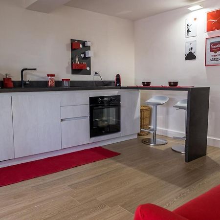 Teatro Apartments Mondello Палермо Екстериор снимка