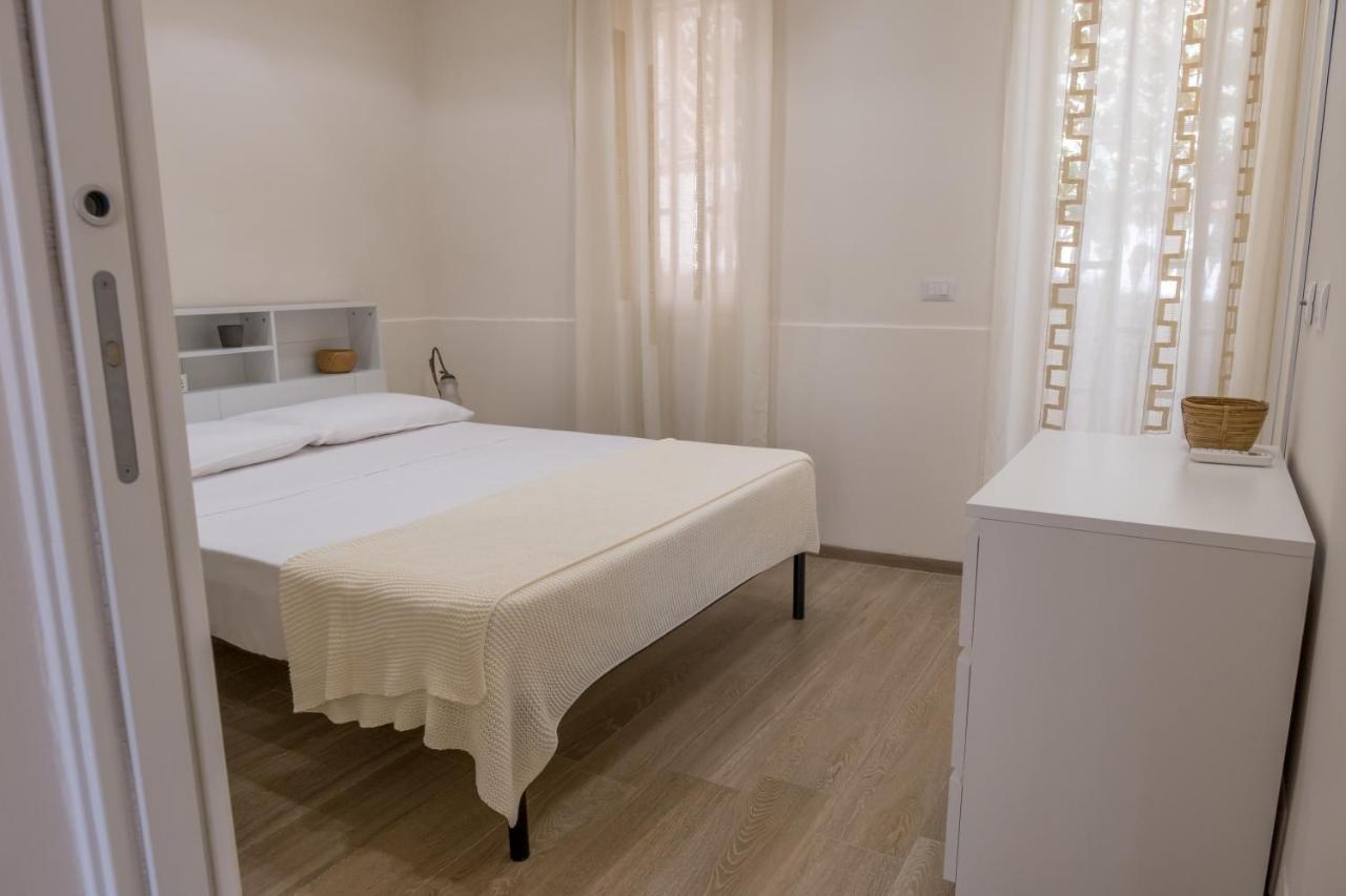 Teatro Apartments Mondello Палермо Екстериор снимка
