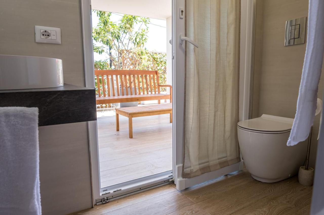 Teatro Apartments Mondello Палермо Екстериор снимка